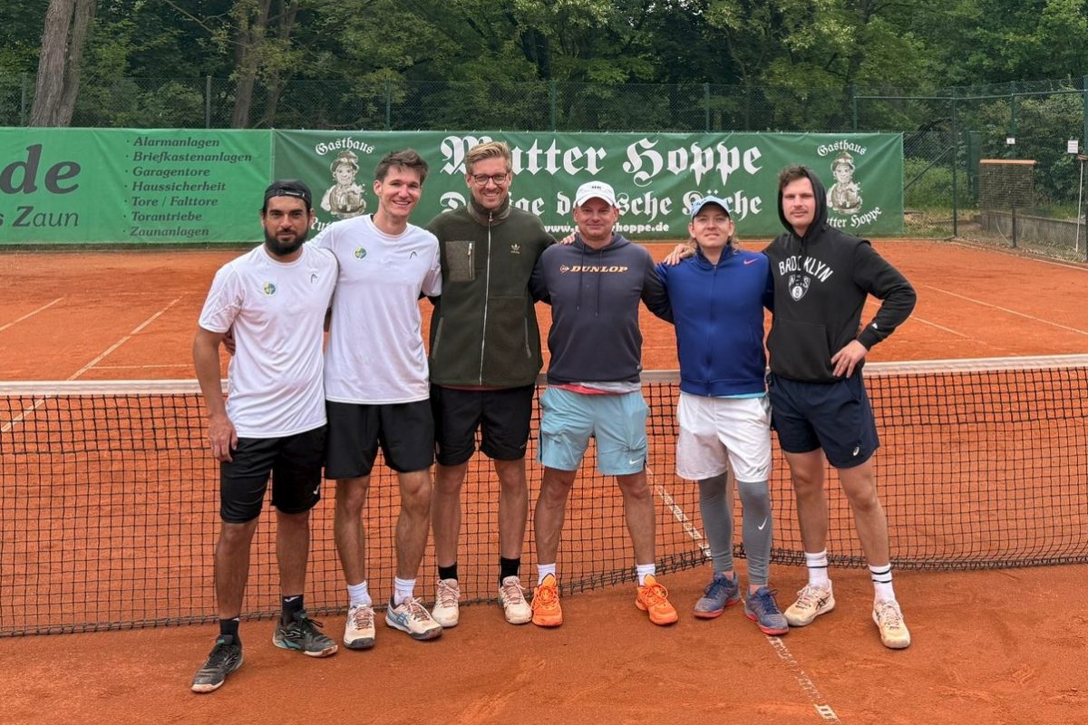 Die 1. Herren drehten die Partie gegen den SC Brandenburg nach 2:4